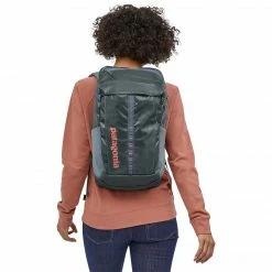 Patagonia Black Hole Backpack 23L - Women's