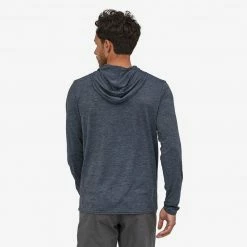 Promo 🌟 PATAGONIA,PATAGONIAa Patagonia Men's Capilene Cool Daily Hoody ❤️ 9 PATAGONIA,PATAGONIAa Patagonia Men's Capilene Cool Daily Hoody