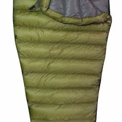 Sleep Western Mountaineering Monolite 34°F Quilt
